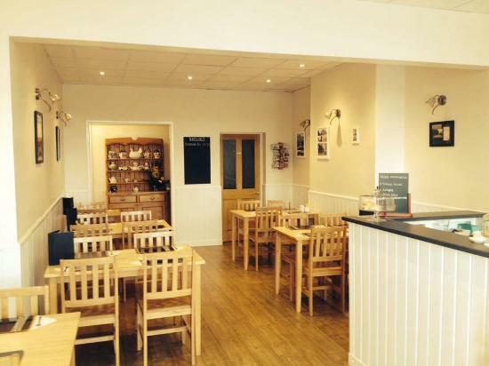 Dawns Tea Rooms & Bakery