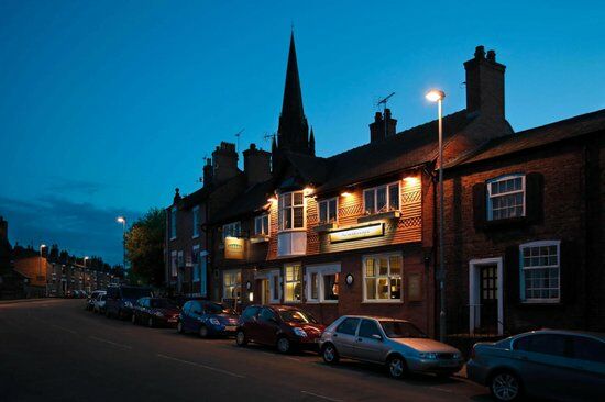 The Red Lion Inn Handbridge